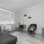 Bright Bardowskiego In Perfect For Remote Work By Renters *